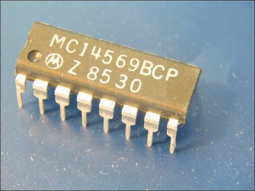 MC 14569 BCP PROGRAMMABLE DIVIDE-BY-NDUAL 4-BIT