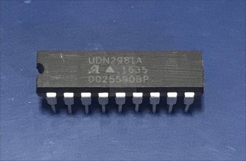 UDN 2981 A CMOS-TTL 8-CHANNEL SOURCE DRIVER, PROTE