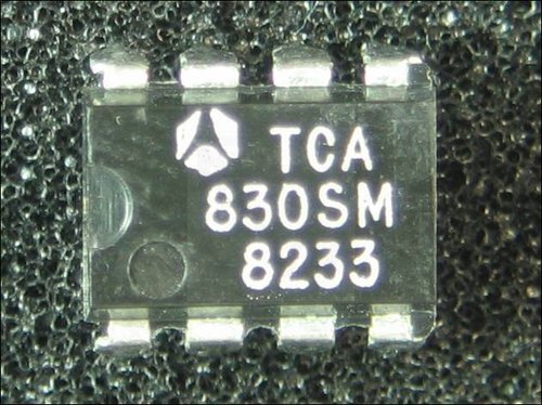 TCA 830 SM  POWER AMP NF-E, 20V, 2,5A, 2W(9V-4Ê)
