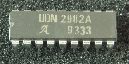 UDN 2982 A 8-CHANNEL SOURCE DRIVER, PROTECT. 0.5A