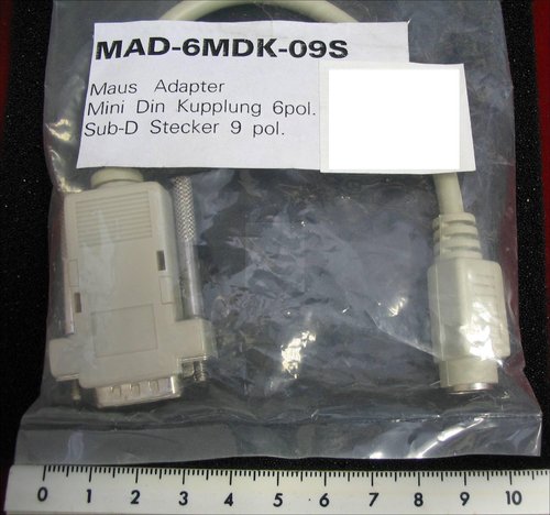 MAD-6MDK-09S MINI-DIN-BU<->9-POL.SUB-D-STECK