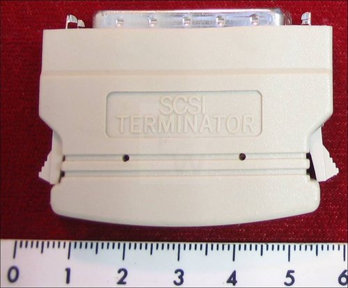 COM 873 SCSI II RIBBON 50HP-M PASSIV